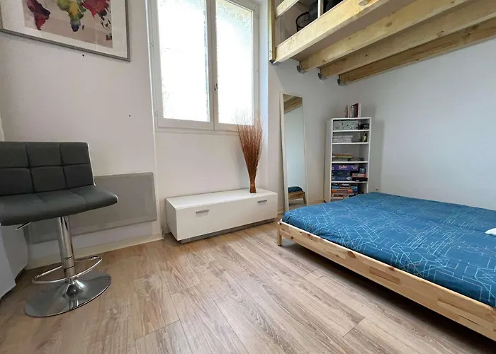 Le Costabella - Pour 4 Personnes A 5 Minutes De La De L'almanarre A *