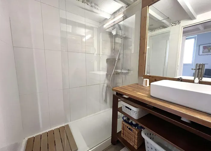 Lejlighed Le Costabella - Pour 4 Personnes A 5 Minutes De La De L'almanarre A Hyères