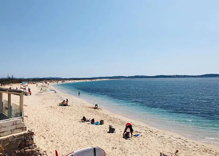 Le Costabella - Pour 4 Personnes A 5 Minutes De La De L'almanarre A * Hyères