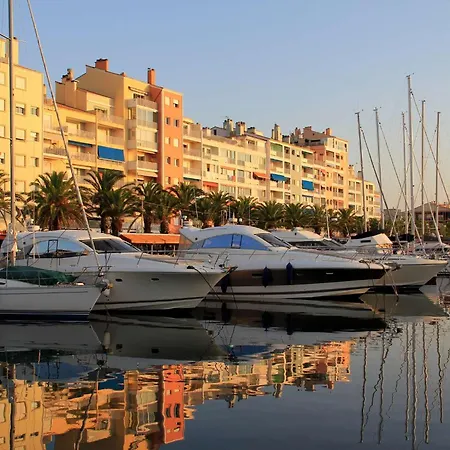 Διαμέρισμα Le Costabella - Pour 4 Personnes A 5 Minutes De La De L'almanarre A Ιέρ